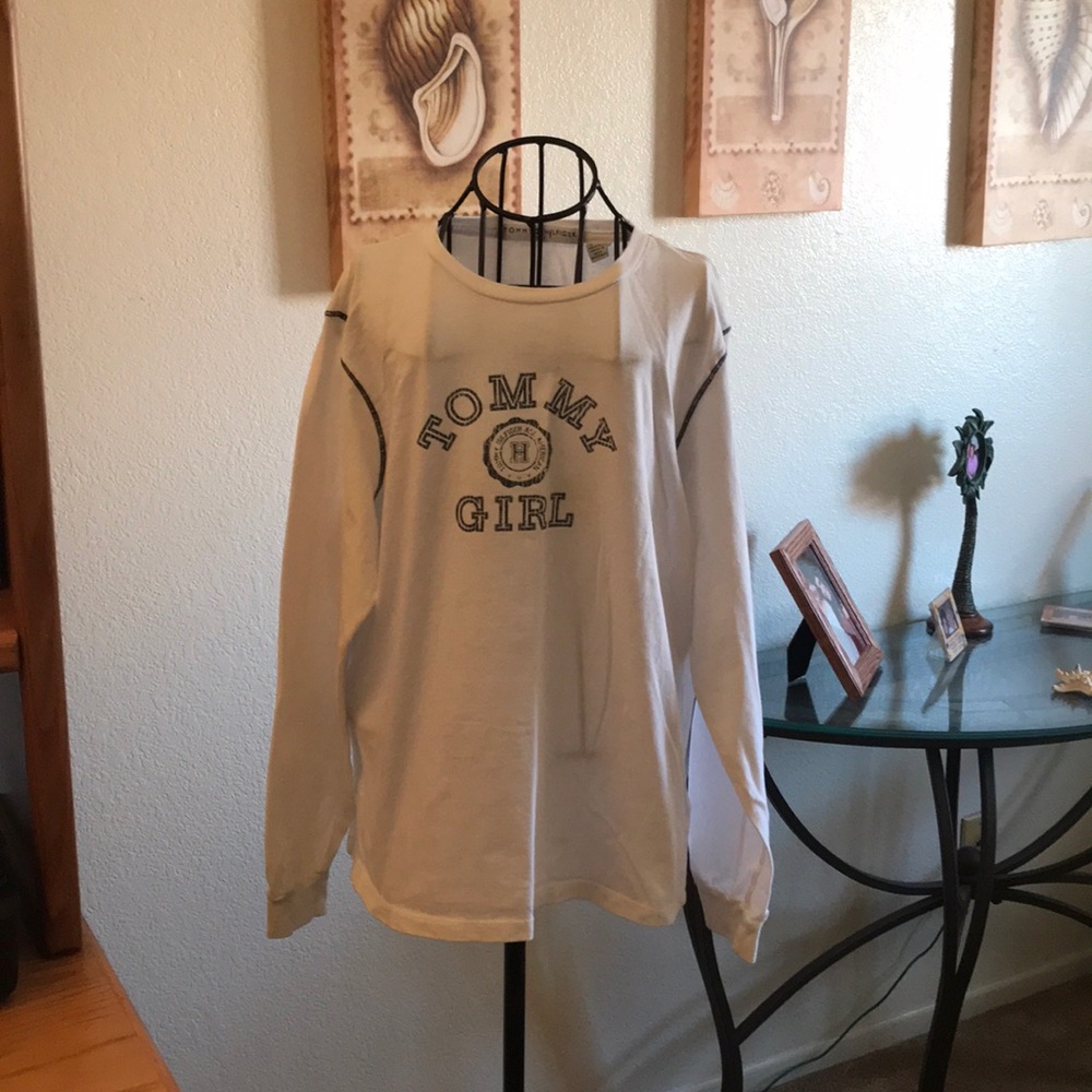 NWOT Tommy Hilfiger Tommy girl long sleeve tee